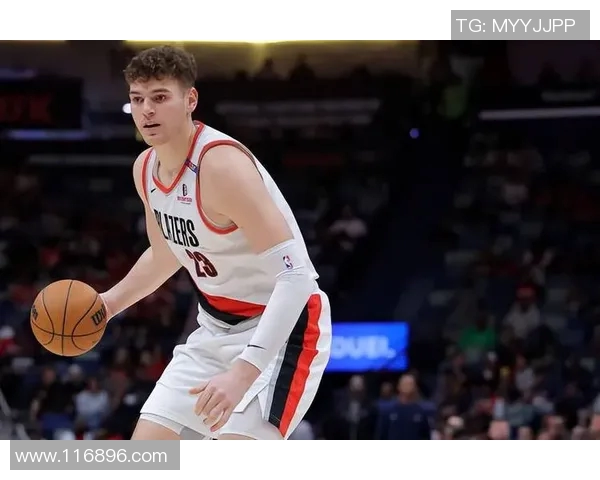 开拓者签下新秀球员,内线实力全面升级 开拓者签下新秀球员,内线实力全面升级